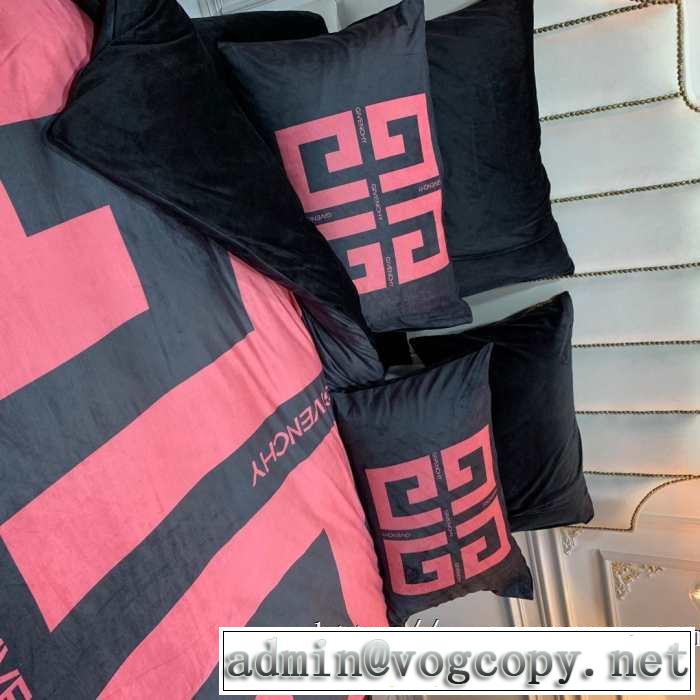 ジバンシー最新秋冬トレンドをチェック！2019-20秋冬 GIVENCHY 寝具4点セット 活躍するトレンドアイテム