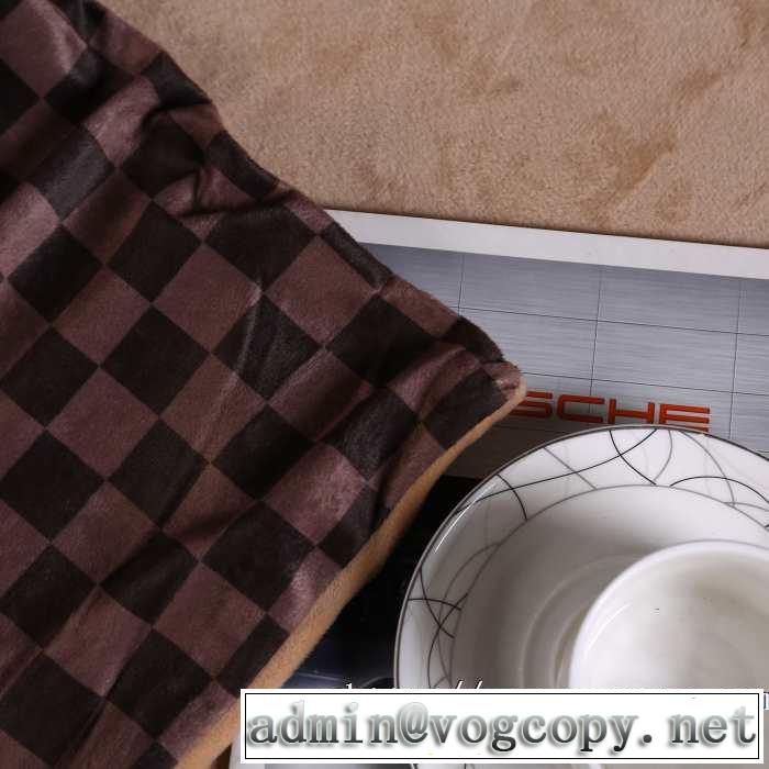 LOUIS VUITTON 寝具4点セット【最新】2019年秋冬のトレンド速報 ファッション上級者向け ルイ ヴィトン