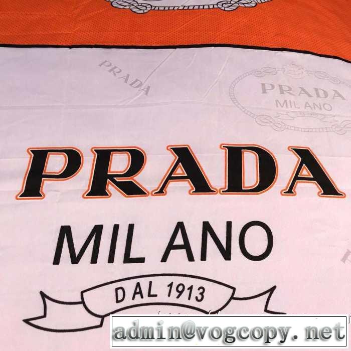 人気ファッション雑誌でも掲載 プラダ PRADA 寝具4点セット 速報！2019年秋ファッショントレンド