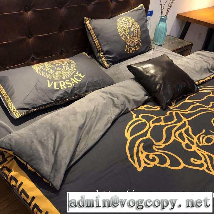 秋冬に大注目のカラー ヴェルサーチ 2019秋断然ブランド推し VERSACE 寝具4点セット
