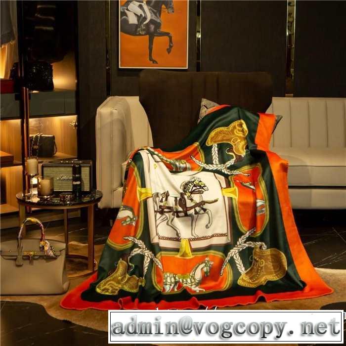 超極細繊維を使用した美品 エルメス HERMES 2019夏色っぽさ ブランケット セレブ愛用　贈り物にも最適