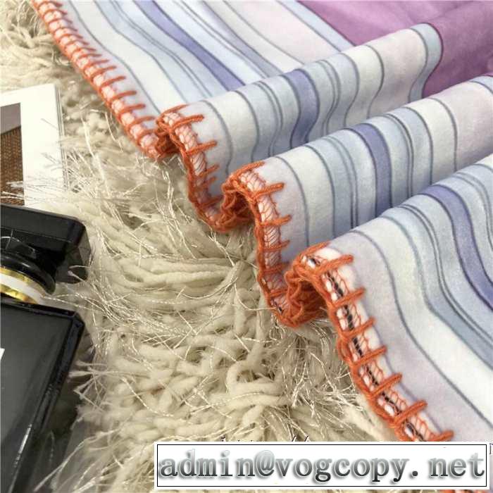 リラックススタイルが実現 ブランケット エルメス アウトドアやオフィスでの活躍も期待できる HERMES 使い込む程に肌に馴染む