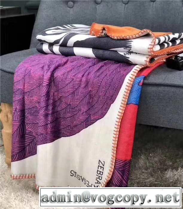 トレンドアイテムとして継続 エルメス 実用性や美観性も備える HERMES ブランケット 安心して毎日使える