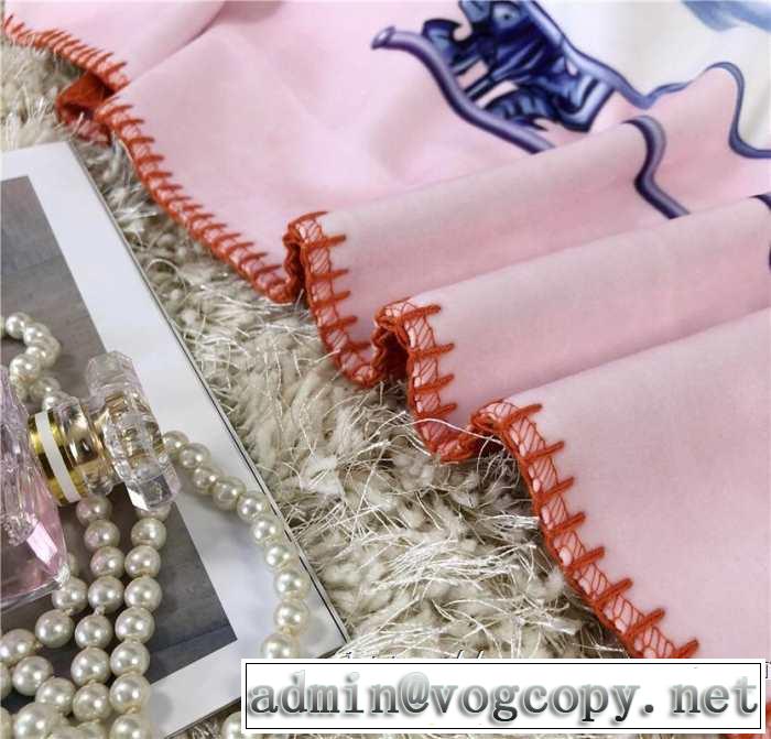 高級素材　心地抜群 エルメスセレブ愛用　贈り物にも最適  HERMES ブランケット春夏秋冬適用