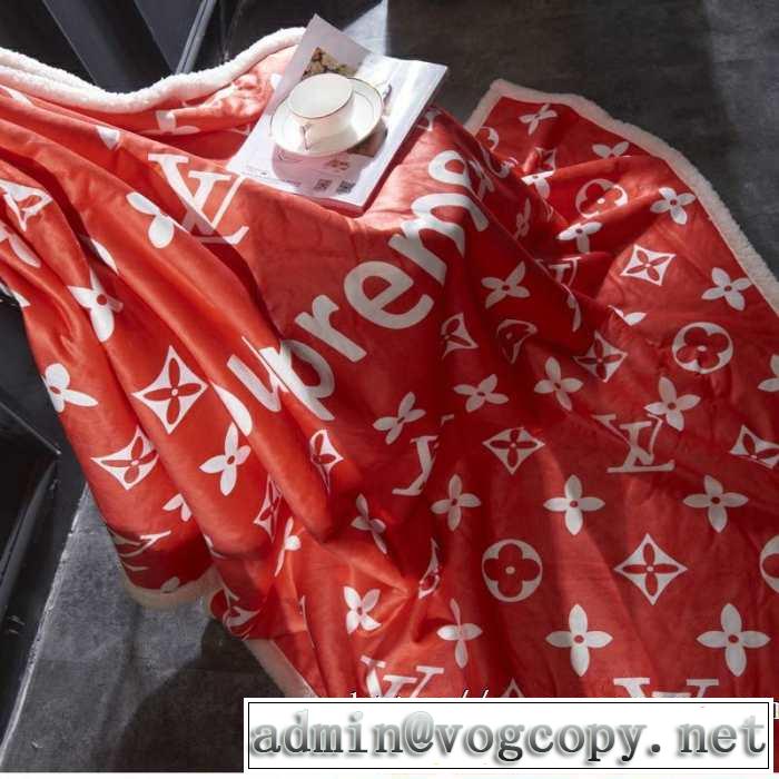 シュプリーム SUPREME 一気にトレンド感満載な着こなし ブランケット 肌の方にも安心していただける 知的優秀アイテム