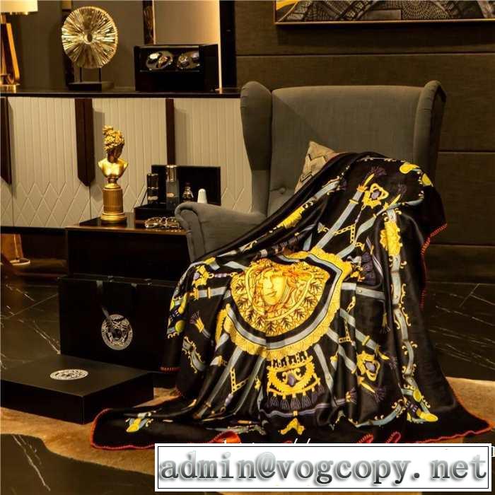ブランケット おしゃれな夏ファッション2019 ヴェルサーチ お取り付けも取り外しも便利 VERSACE オールシーズン対応