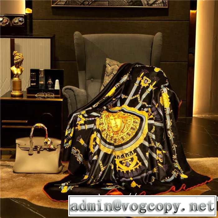 ブランケット おしゃれな夏ファッション2019 ヴェルサーチ お取り付けも取り外しも便利 VERSACE オールシーズン対応