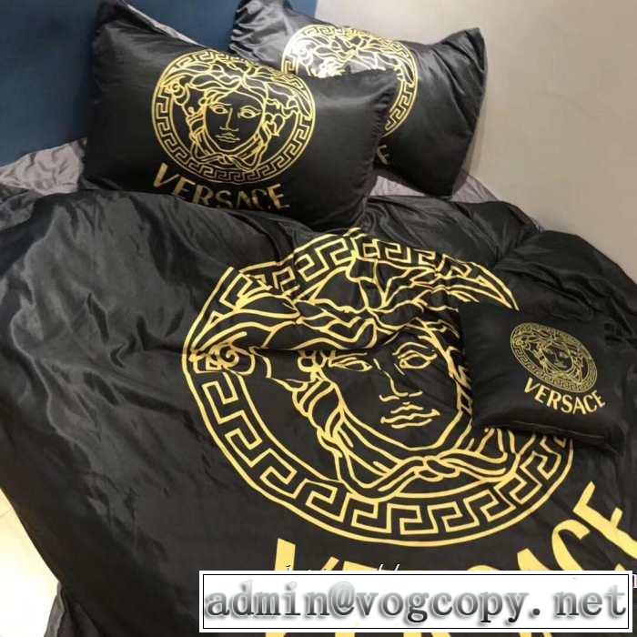 知的な雰囲気夏着物 ヴェルサーチ 2019SSのトレンド商品 VERSACE ブランケット窮屈感なく快適にお使える