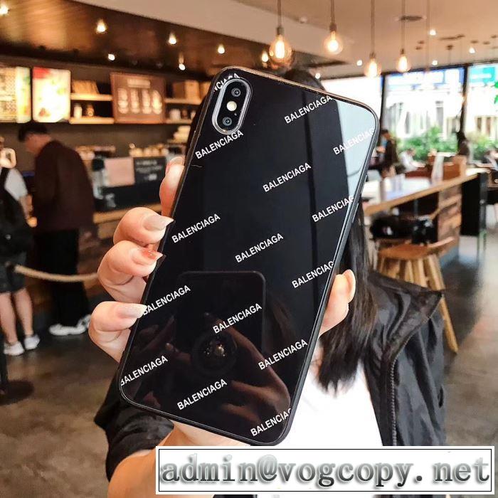 2色可選 秋服コーデ2019年版 人気ファッション雑誌でも掲載 BALENCIAGA バレンシアガ ケータイケース