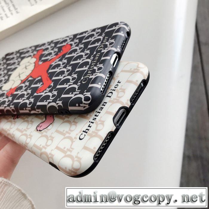 2色可選 ディオール DIOR ケータイケース 【2019秋冬】今きてる最先端ブランド お洒落で秋冬注目トレンド
