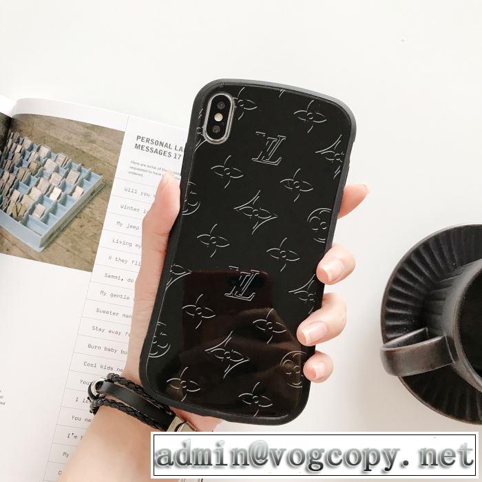 2色可選 大人かわいい秋冬コーデを楽しみ 2019秋、イチオシ上品 ルイ ヴィトン LOUIS VUITTON ケータイケース