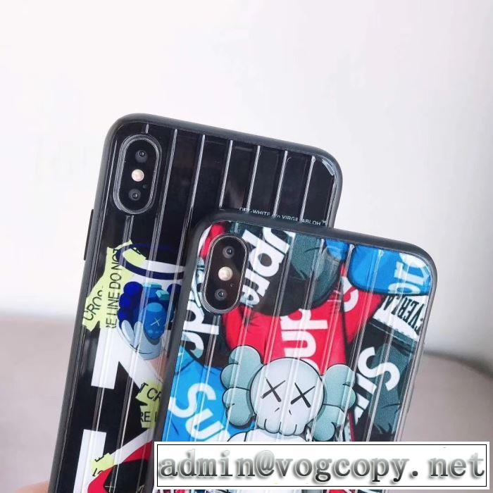 2色可選 シュプリーム【最新】2019年秋冬のトレンド速報  SUPREME 秋冬にお世話になる定番 スマートフォンケース  優しいのに存在感