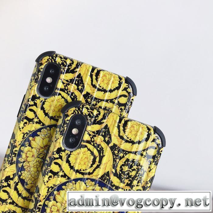 ファッション上級者向け ヴェルサーチVERSACE 2019秋冬トレンドデザイン スマートフォンケース 人気の秋冬新作再登場