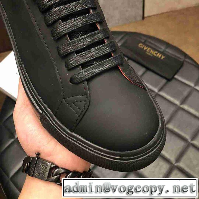 カジュアルシューズ 《2019年》今、注目のストリート今期のトレンド定番アイテム  ジバンシー GIVENCHY
