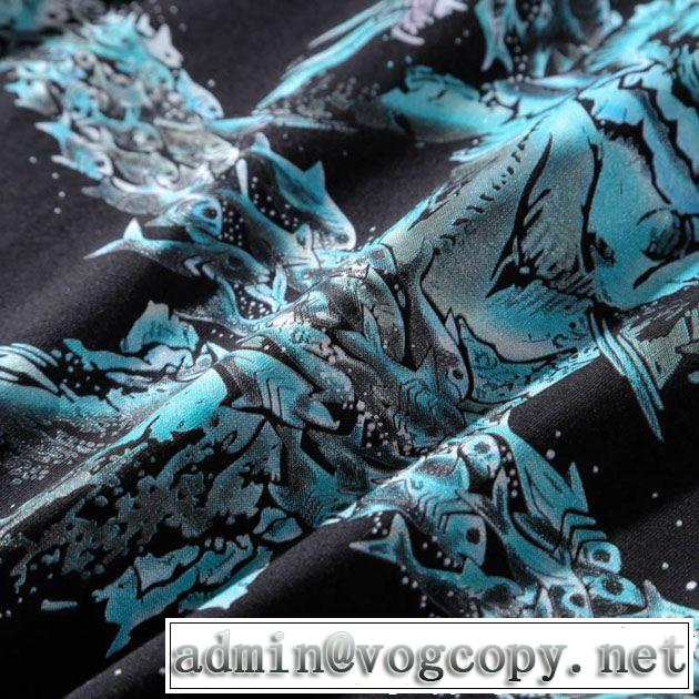 シンプルながら切れ味のいい ジバンシー GIVENCHY Tシャツ/ティーシャツ 2019春夏の大注目トレンド