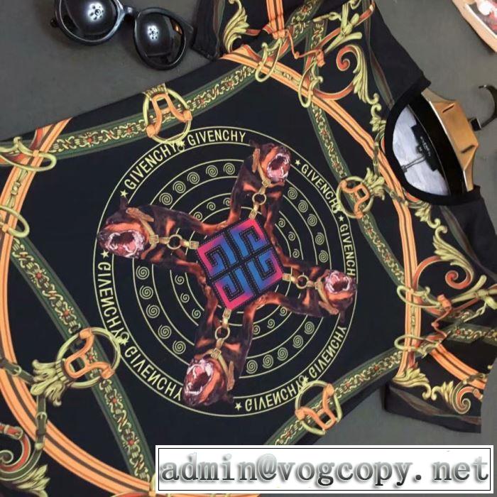 2019年春夏流行ファッション 大人の可愛さを引き立て ジバンシー GIVENCHY 半袖Tシャツ