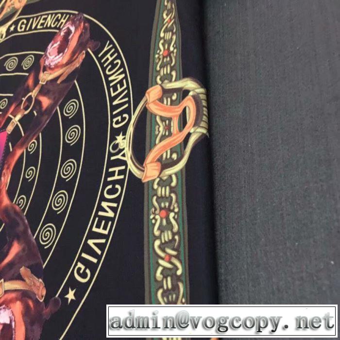2019年春夏流行ファッション 大人の可愛さを引き立て ジバンシー GIVENCHY 半袖Tシャツ