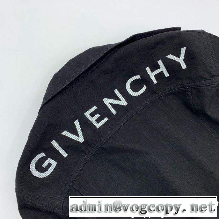 コート 2019年春夏シーズンの人気 優雅で都会的な装いに仕上げ ジバンシー GIVENCHY