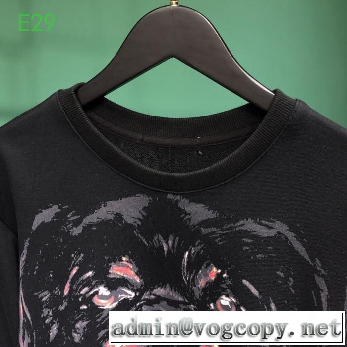 2019春夏のトレンド新商品 魅力的なカラー使い ジバンシー GIVENCHY プルオーバーパーカー