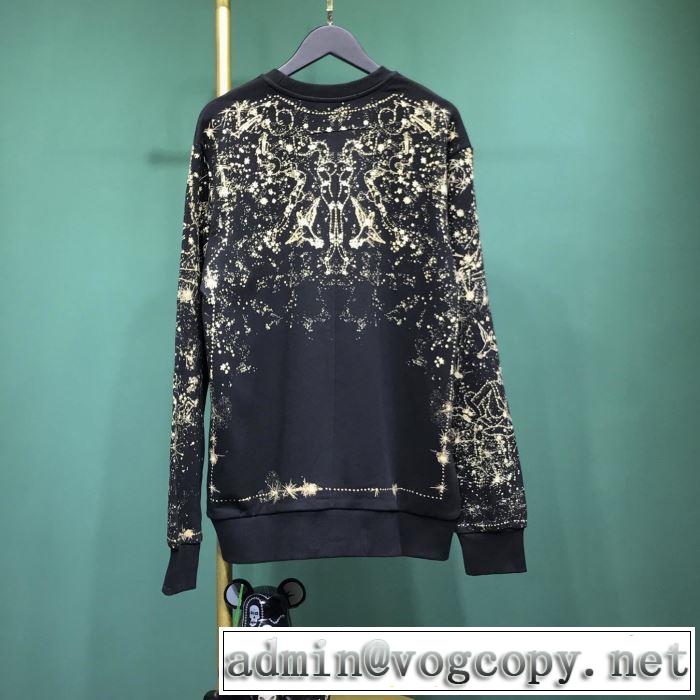 プルオーバーパーカー 2019春夏も引き続き人気セール 目を引く春夏トップス ジバンシー GIVENCHY