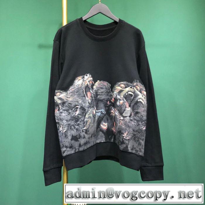 人気夏ファションおすすめ 2019春夏トレンドアイテム ジバンシー GIVENCHY プルオーバーパーカー