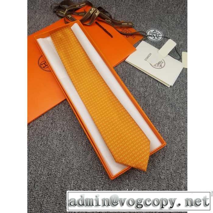 2019秋のファッショントレンドはこれ エルメス HERMES ネクタイ おしゃれさんはいち早く取り