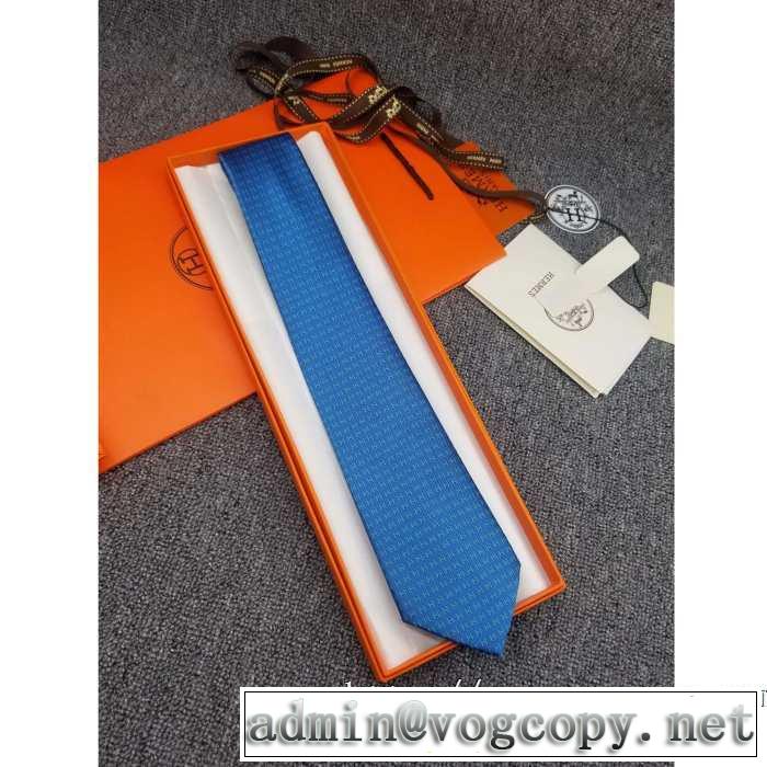 2019年秋冬に欠かせない エルメス HERMES 今年らしい新しい人気色 ネクタイ