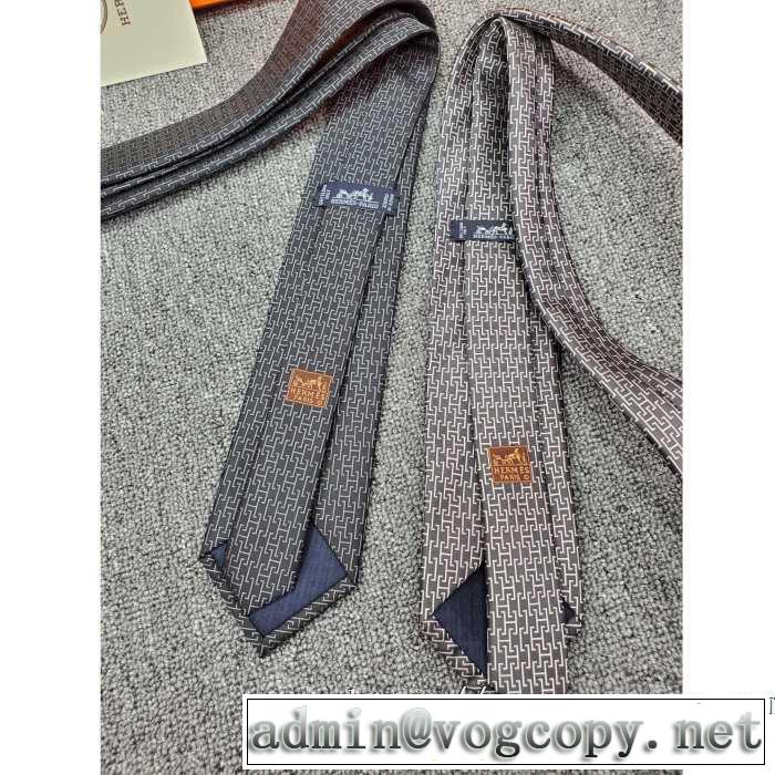 エルメス気になる2019年秋のファッション HERMES ネクタイ 2色可選 秋冬とれんど新品目立ち