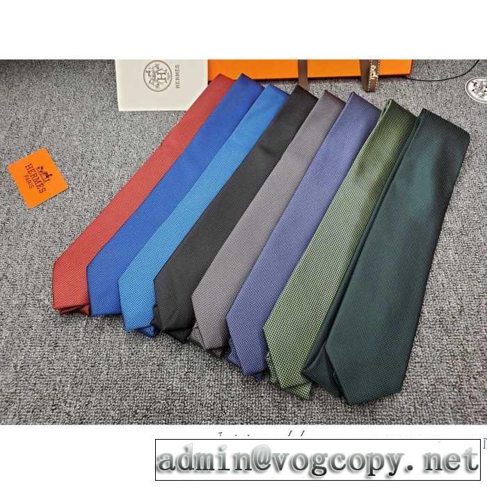 シンプルに着こなしたい エルメス秋にはやる最新作を先取り HERMES ネクタイ 秋服コーデ2019年版 多色可選