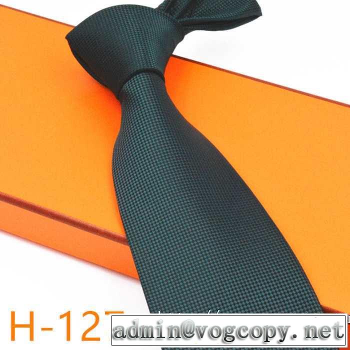 シンプルに着こなしたい エルメス秋にはやる最新作を先取り HERMES ネクタイ 秋服コーデ2019年版 多色可選