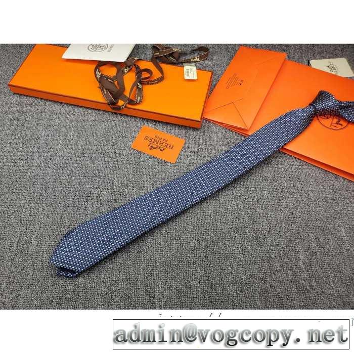 気になる2019年秋のファッション エルメス HERMES ネクタイ お洒落で秋冬注目トレンド