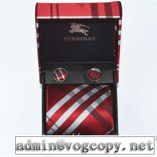 おしゃれ感度が高い秋冬トレンド バーバリー BURBERRY ネクタイ 2019秋断然ブランド推し