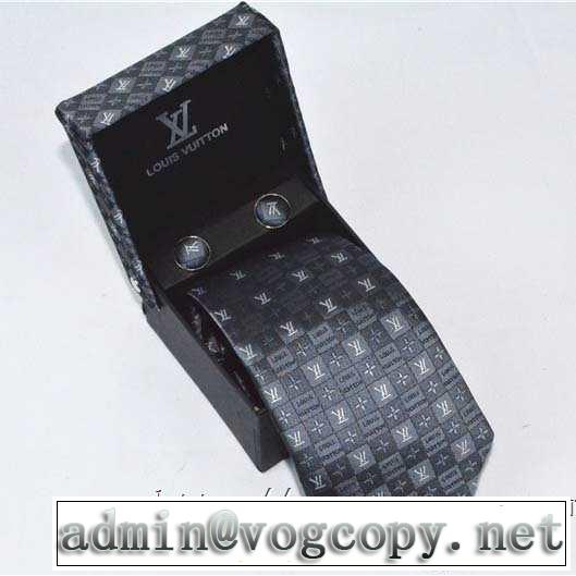 ルイ ヴィトン 2019秋断然ブランド推し LOUIS VUITTON  ネクタイ  トレンド入り確実最新コレクション