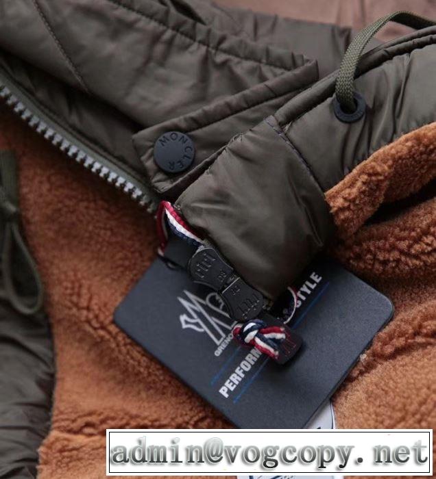 大人にも取り入れやすいコーデ MONCLER モンクレール 軽くて着心地も抜群  ダウンジャケット メンズ 2色可選  2019?2020秋冬流行色紹介
