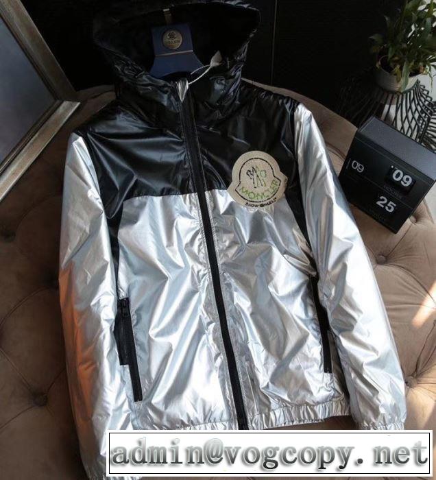 2019年秋冬コレクションを展開中 MONCLER ダウンジャケット 極上の暖かさと軽さ モンクレール 軽量ジャケット 2色可選