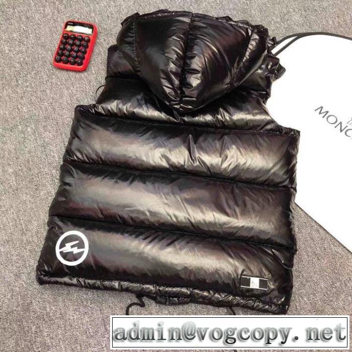 【2019-2020秋冬】おしゃれの人気色 MONCLER モンクレール 秋冬トレンド感のある着こなし 高レベルの保温性  ダウンジャケット メンズ