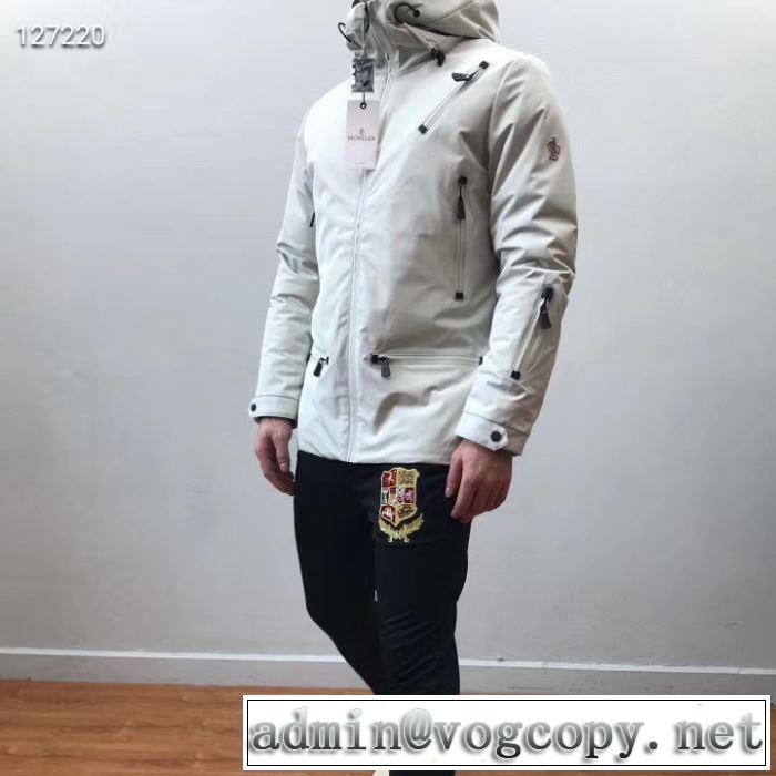 モンクレール プレミアムダウンコート 秋冬にしっとり楽しむ【2019秋冬】の注目トレンド MONCLER  2色可選