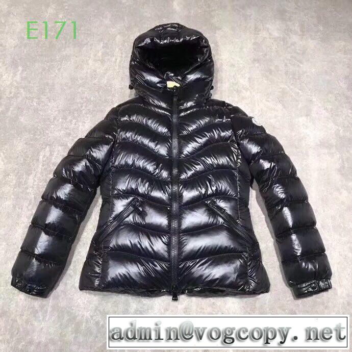 大胆なチェックの人気トレンドモンクレール MONCLER 2019秋冬新作オススメしたい 快適な着心地をキープ ダウンジャケット