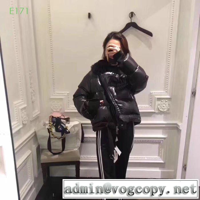 2019最新コラボ ダウンジャケット MONCLER やっぱり優しい色 モンクレール 活躍するトレンドアイテム