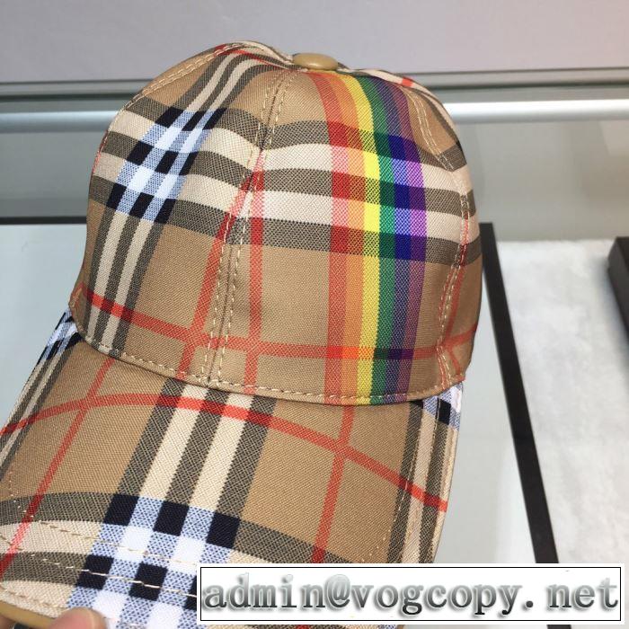 バーバリー BURBERRY ベースボールキャップ クラシカルな雰囲気 2019年春夏のトレンドアイテム