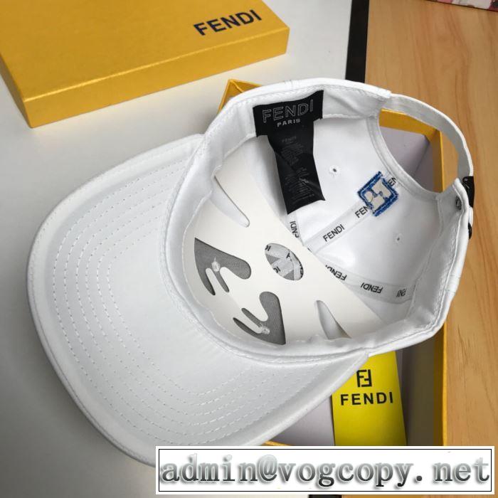2019春夏トレンドアイテム 今年春夏ファション流行り フェンディ FENDI ベースボールキャップ 2色可選