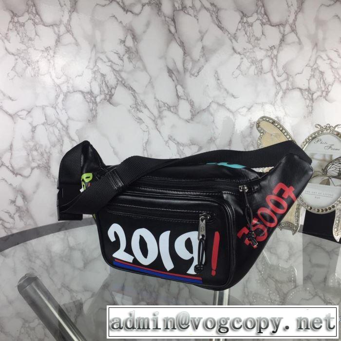 ウエストポーチ 最新秋冬トレンドをチェック！2019-20秋冬 バレンシアガ BALENCIAGA 絶対おさえるべきカラーと最新