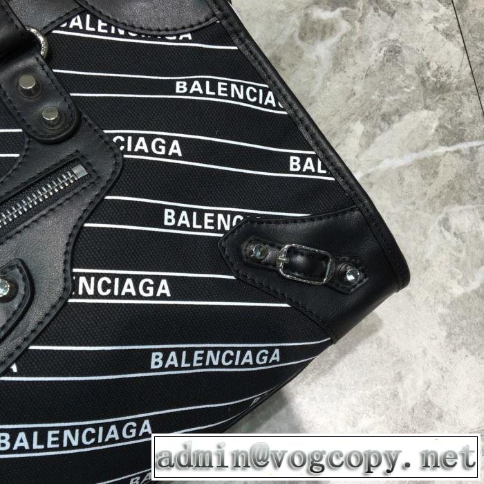 とにかく完璧ブランド新作 バレンシアガ大胆なチェックの人気トレンド  BALENCIAGA 秋服コーデ2019年版 多色選択可 ハンドバッグ