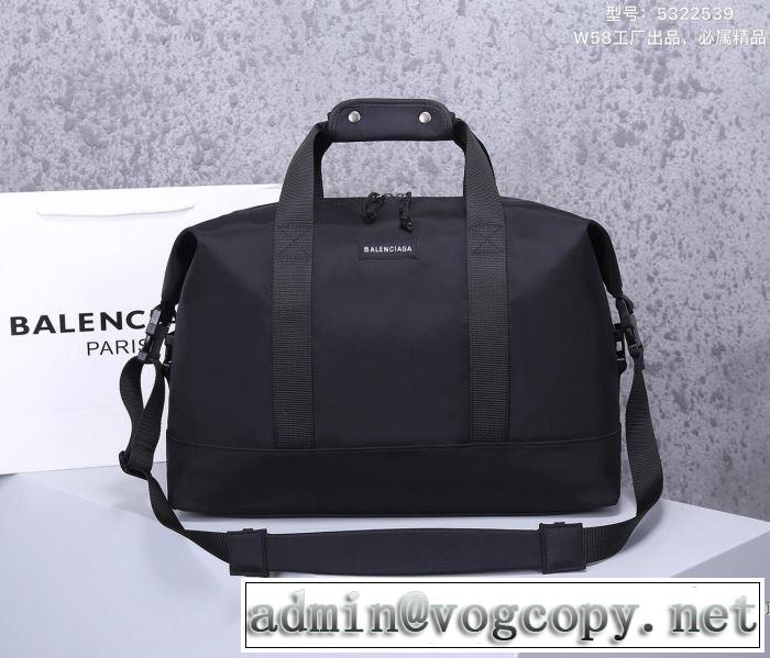 ショルダーバッグ  秋こそ楽しめるアイテム バレンシアガ 今年らしいおすすめ新品 BALENCIAGA 2019秋断然ブランド推し