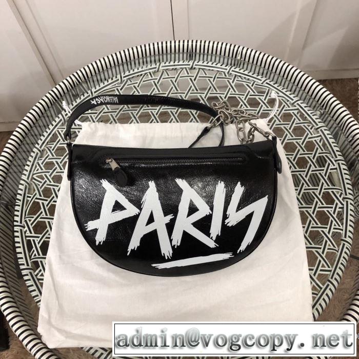 気になる2019年秋のファッション ミニバッグ 秋トレンドの新定番 バレンシアガ BALENCIAGA今から取り入れられるトレンド