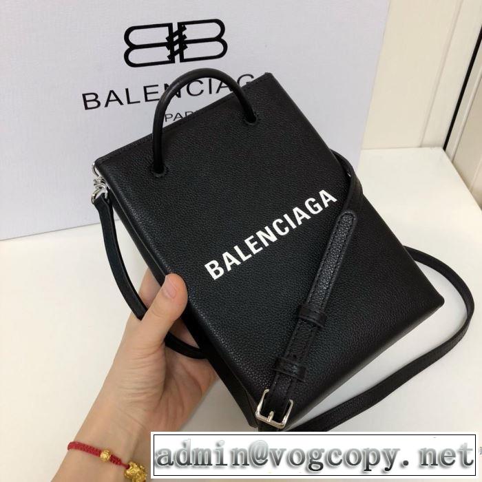 秋にはやる最新作を先取り バレンシアガ 2019秋冬トレンドアイテム BALENCIAGA 多色選択可 ミニバッグ さわやかに新品おすすめ
