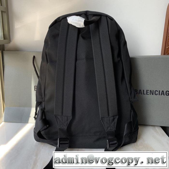 BALENCIAGA 秋冬もちろん主役級 リュック 大人かわいい秋冬コーデを楽しみ バレンシアガ 2019秋のファッショントレンドはこれ