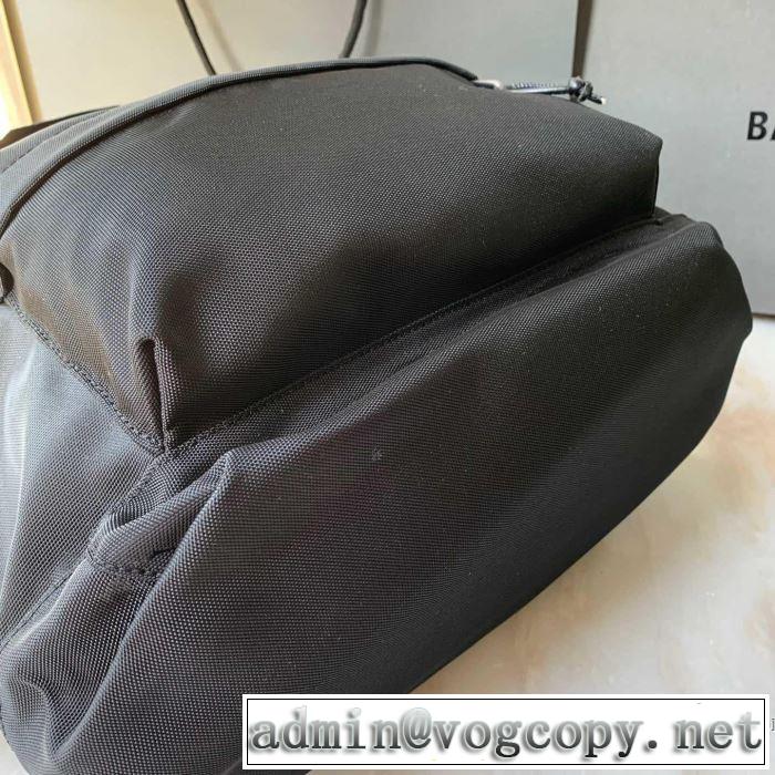 秋ファションのトレンド バレンシアガ2019秋に注目したい  BALENCIAGA リュック 一番おしゃれ秋冬トレンド