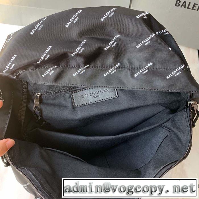 おしゃれさんはいち早く取り バレンシアガ リュック 今シーズン注目のアイテム  BALENCIAGA 2019秋、イチオシ上品