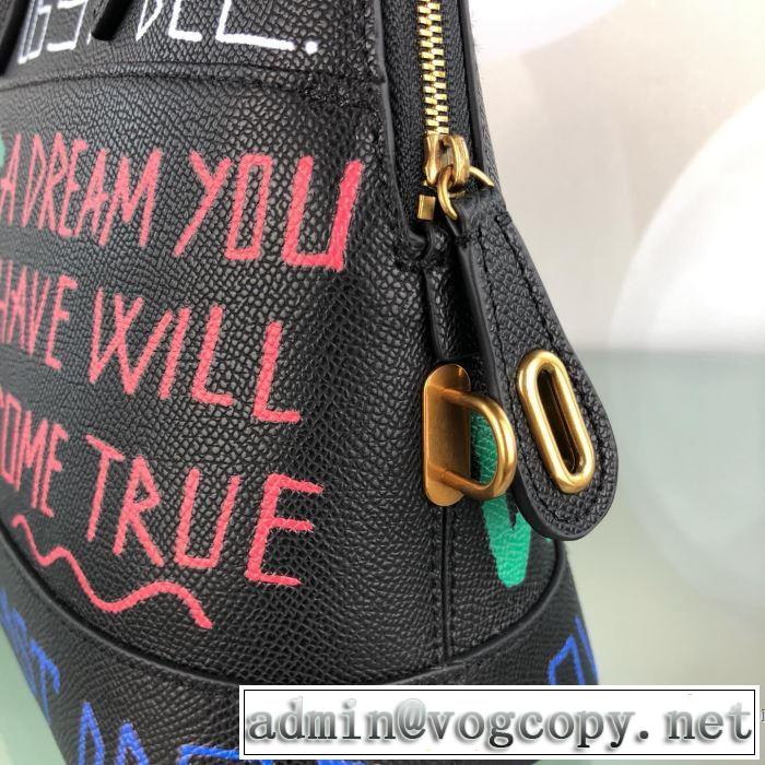 ハンドバッグ 2019秋冬人気色おすすめ  バレンシアガ 人気ブランドの新作秋冬トレンド BALENCIAGA 秋トレンドの新定番